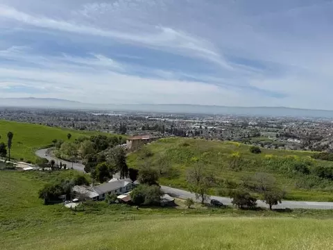 View/Area - 2118 Old Calaveras Rd, Milpitas, CA 95035 photo 4 of 5