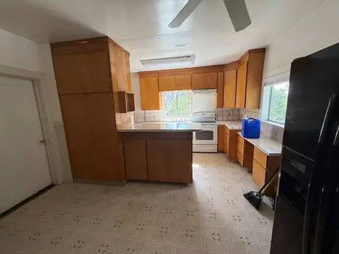 Kitchen - 2118 Old Calaveras Rd, Milpitas, CA 95035 photo 2 of 4