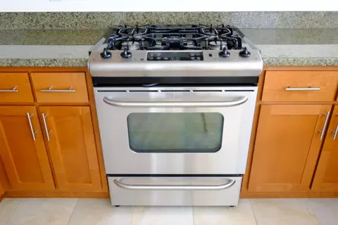 Kitchen - 423 7th St 901, Oakland, CA 94607 photo 3 of 3