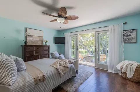 Bedroom - 9390 Holly Oak Way, Salinas, CA 93907 photo 2 of 6
