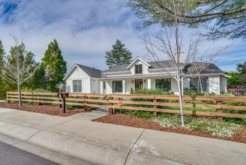215 Edith Ave, Los Altos, CA 94022