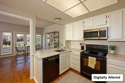 Kitchen - 2309 Burning Tree Rd, Half Moon Bay, CA 94019 photo 1 of 2