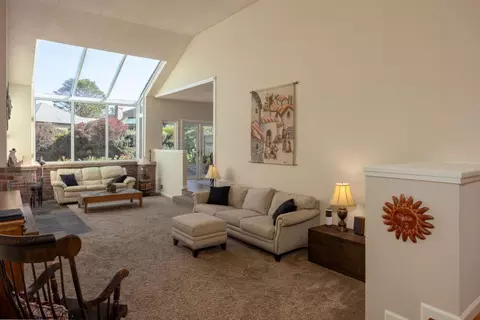 Living - 2309 Burning Tree Rd, Half Moon Bay, CA 94019 photo 4 of 4