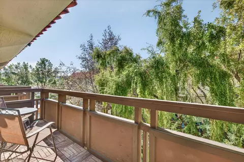 Exterior - 35 28th Ave 307, San Mateo, CA 94403 photo 3 of 8