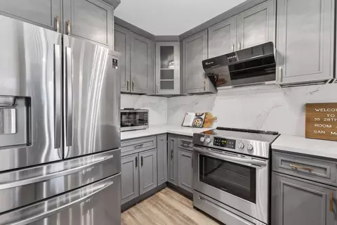 Kitchen - 35 28th Ave 307, San Mateo, CA 94403 photo 2 of 3