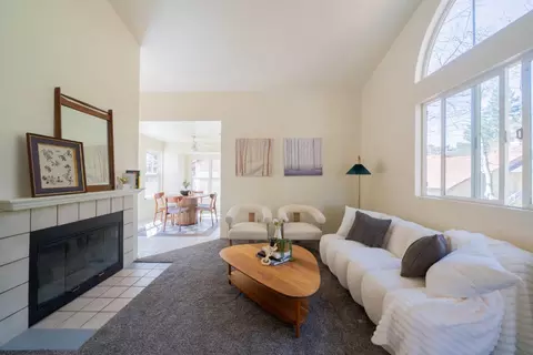 1002 Forest Run, Hercules, CA 94547