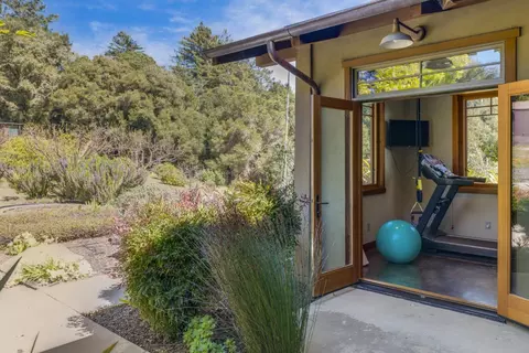 Exterior - 1080 Larsen Rd, Aptos, CA 95003 photo 10 of 15