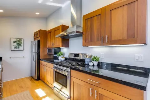 Kitchen - 1080 Larsen Rd, Aptos, CA 95003 photo 10 of 12