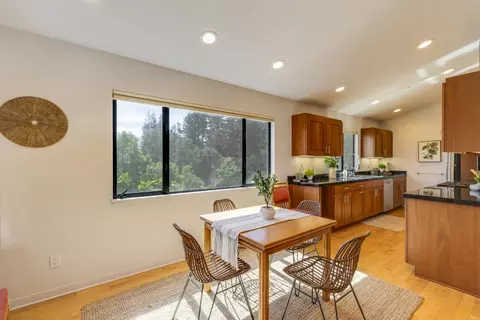 Dining - 1080 Larsen Rd, Aptos, CA 95003 photo 5 of 6