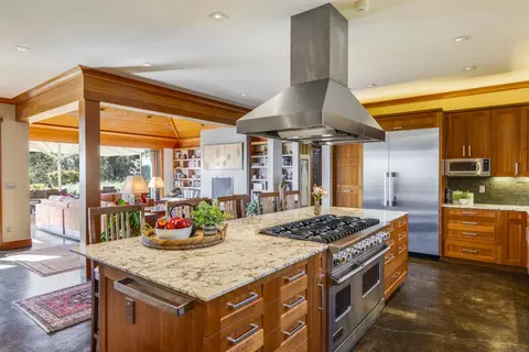 Kitchen - 1080 Larsen Rd, Aptos, CA 95003 photo 4 of 12