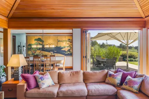 Living - 1080 Larsen Rd, Aptos, CA 95003 photo 9 of 11