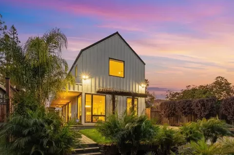 16 Hillview Ave, Redwood City, CA 94062