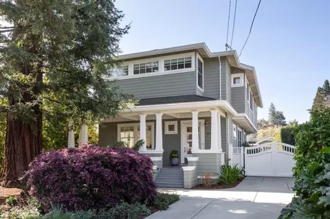 253 Princeton Rd, Menlo Park, CA 94025