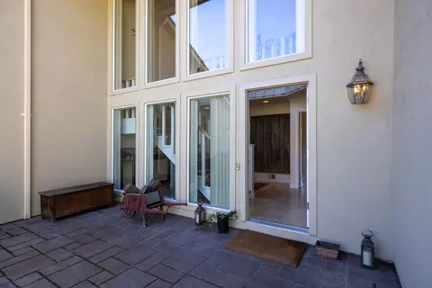 Entry Way - 397 Corral De Tierra Rd B, Salinas, CA 93908 photo 5 of 5