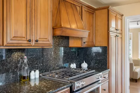 Kitchen - 397 Corral De Tierra Rd B, Salinas, CA 93908 photo 8 of 8