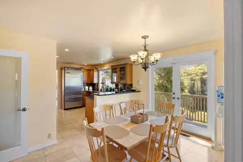 Dining - 397 Corral De Tierra Rd B, Salinas, CA 93908 photo 3 of 4