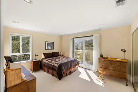 Bedroom - 397 Corral De Tierra Rd B, Salinas, CA 93908 photo 7 of 11