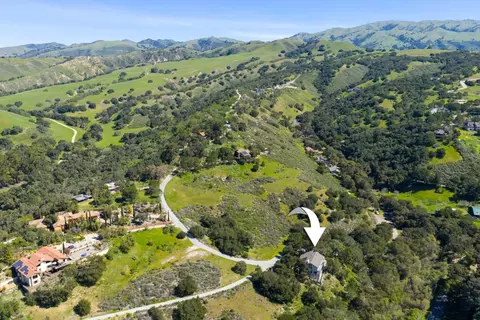 View/Area - 397 Corral De Tierra Rd B, Salinas, CA 93908 photo 2 of 15
