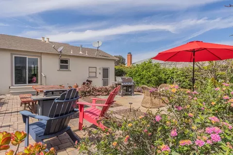 Exterior - 1986 Luxton St, Seaside, CA 93955 photo 6 of 7