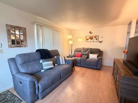 Living - 12911 Barkley Dr, Salinas, CA 93906 photo 1 of 2