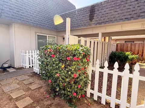 Exterior - 12911 Barkley Dr, Salinas, CA 93906 photo 6 of 8