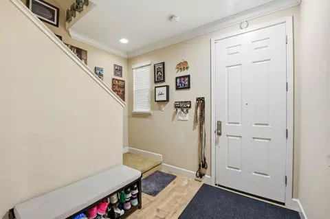 Entry Way - 56 Regency Pl, Hayward, CA 94544 photo 2 of 3