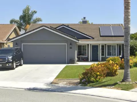 2181 Highland Dr, Hollister, CA 95023