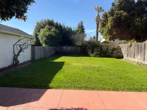 Exterior - 22 Willow St, Salinas, CA 93901 photo 5 of 9