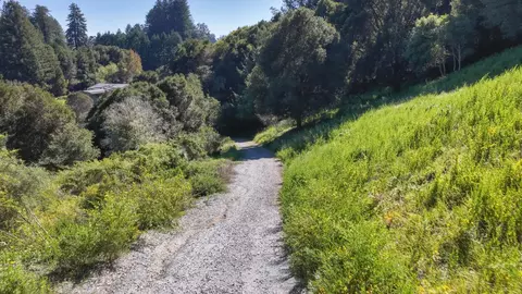 1073 Larsen Rd, Aptos, CA 95003 photo 5