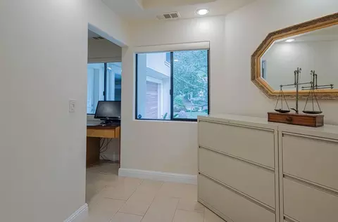 Entry Way - 25207 Casiano Dr, Salinas, CA 93908 photo 6 of 6