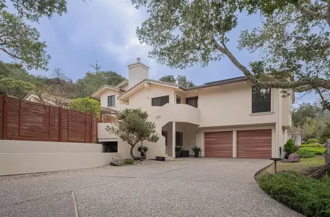 25207 Casiano Dr, Salinas, CA 93908