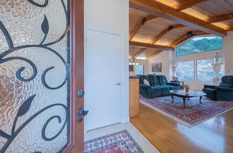 Entry Way - 25207 Casiano Dr, Salinas, CA 93908 photo 2 of 6