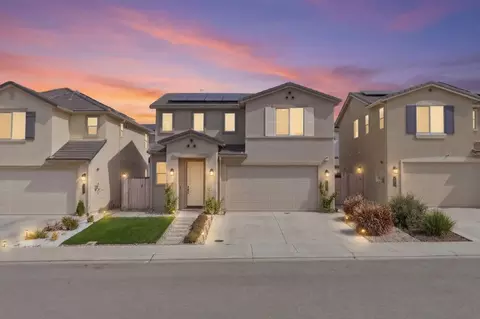 1207 Walker Peak Way, Hollister, CA 95023