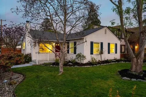 901 Chevy St, Belmont, CA 94002