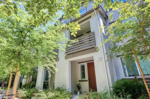 1746 Pedrozzi Cmn, Livermore, CA 94551