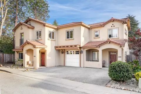 1576 Heritage Ln, Santa Cruz, CA 95062