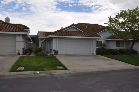 16968 Sugar Pine Dr, Morgan Hill, CA 95037