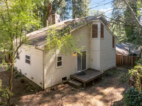 8965 Redwood Dr, Ben Lomond, CA 95005