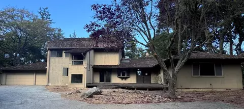 46 Morse Ln, Redwood City, CA 94062