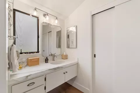Bath - 1633 Sonado Rd, Pebble Beach, CA 93953 photo 3 of 5