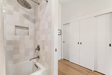 Bath - 1633 Sonado Rd, Pebble Beach, CA 93953 photo 4 of 5