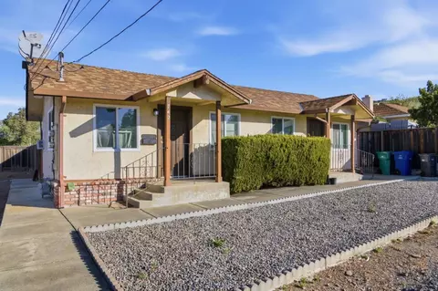 744 Broadway St, Hayward, CA 94544 photo 2