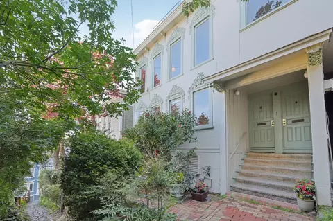 15-17 Macondray Ln, San Francisco, CA 94133