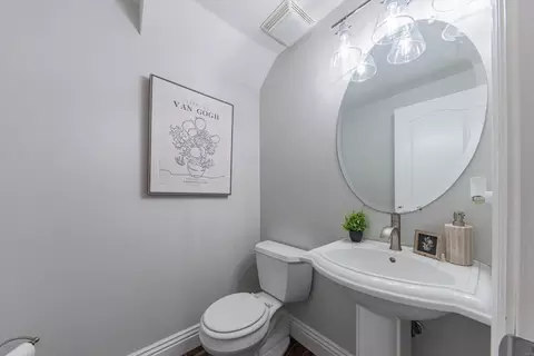 Bath - 25215 Azalea Ct, Salinas, CA 93908 photo 6 of 6