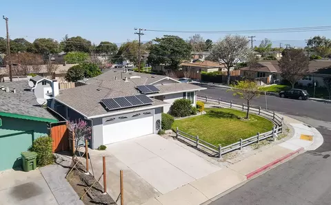 2420 Fordham Dr, Santa Clara, CA 95051