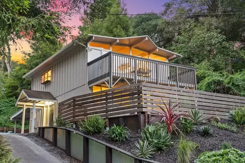 704 Encino Dr, Aptos, CA 95003
