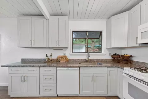 Kitchen - 704 Encino Dr, Aptos, CA 95003 photo 3 of 3