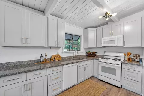Kitchen - 704 Encino Dr, Aptos, CA 95003 photo 1 of 3