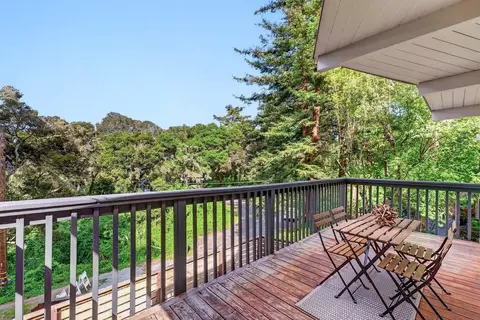 Exterior - 704 Encino Dr, Aptos, CA 95003 photo 7 of 13