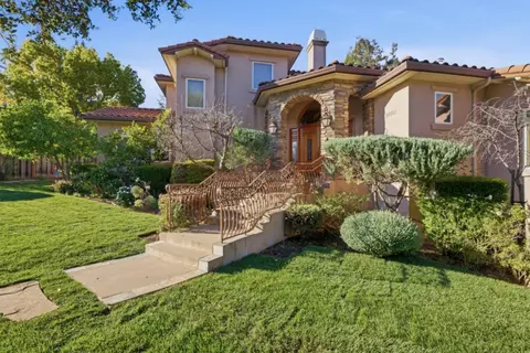 22551 Ricardo Rd, Cupertino, CA 95014